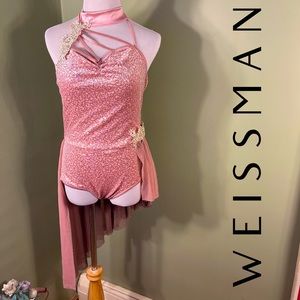 XLC Weissman dance costume